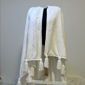 White Tassel Trim Shawl
